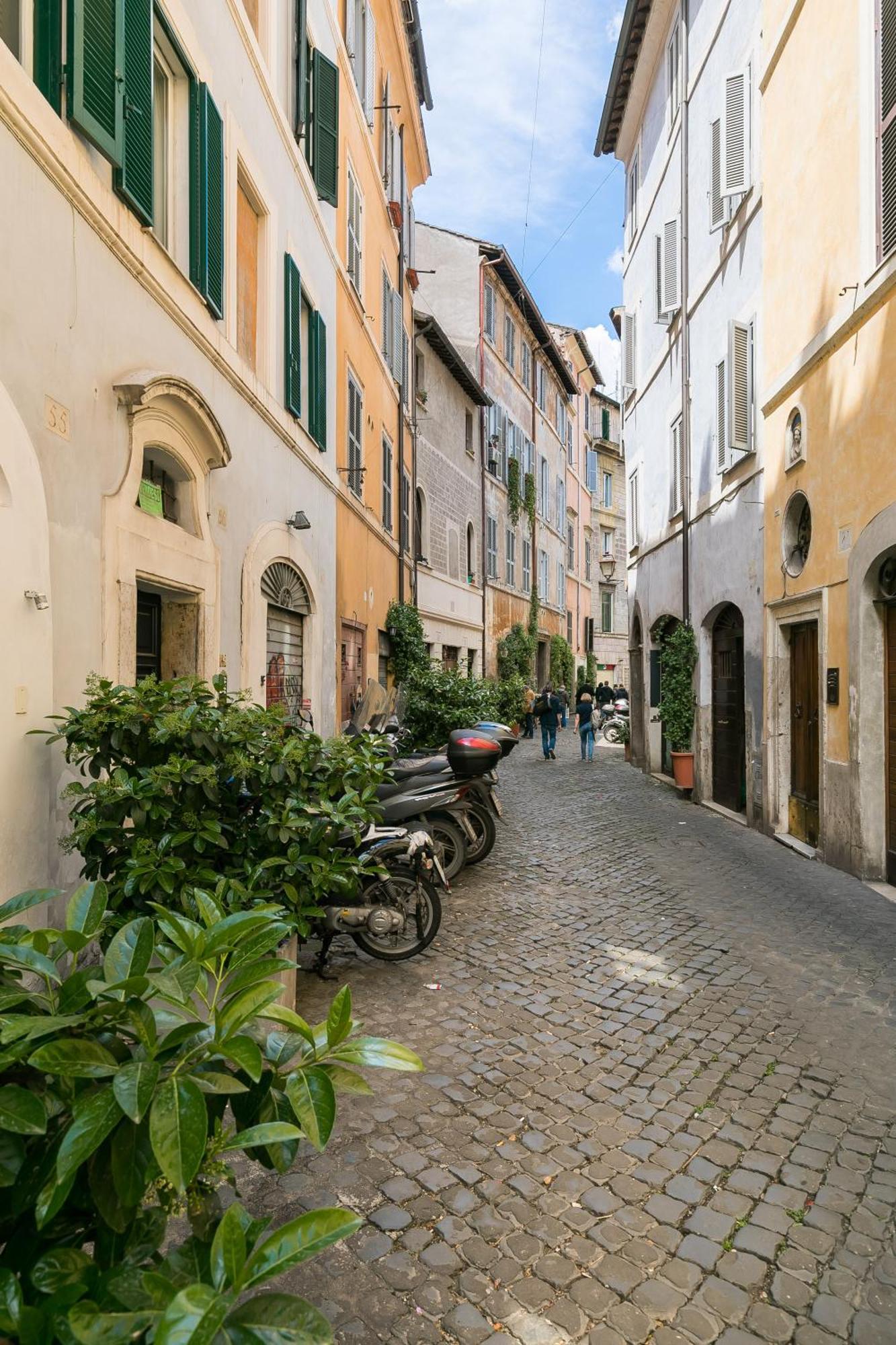 דירות רומא R.C. Cappellari Charming Campo De Fiori מראה חיצוני תמונה